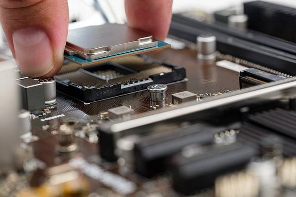 Les différentes gammes de processeurs et leur utilisation spécifique